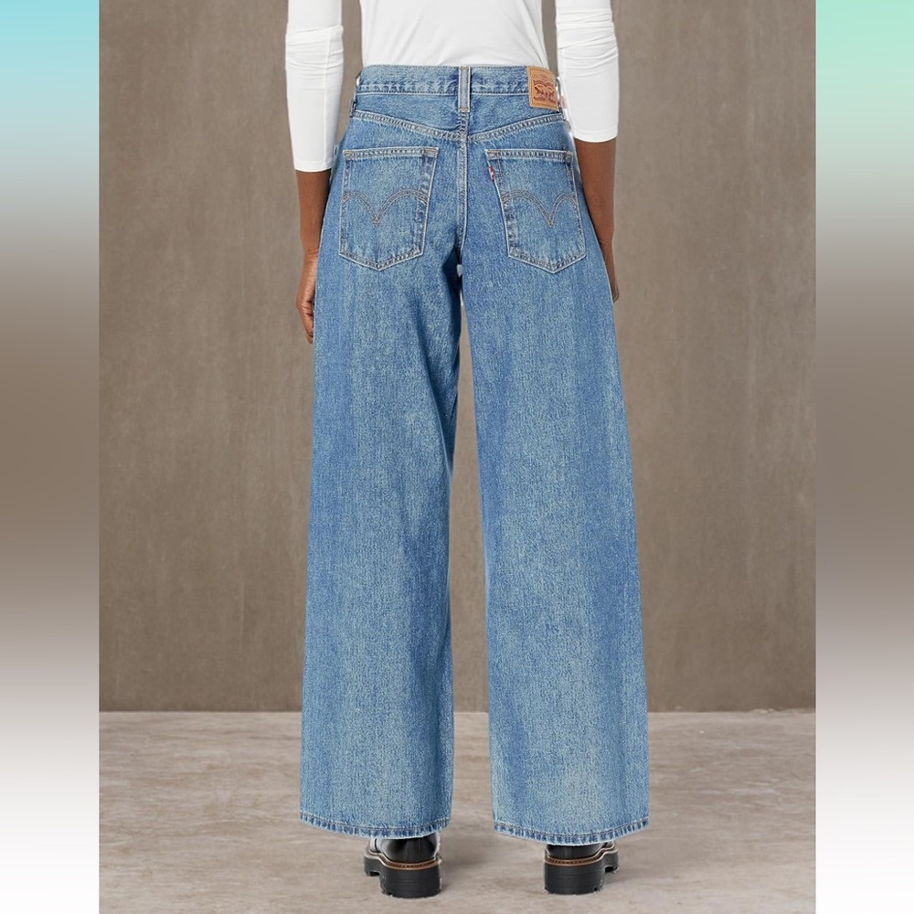 Levi's Women's 94 Baggy Wide Leg Jean in Take Chances